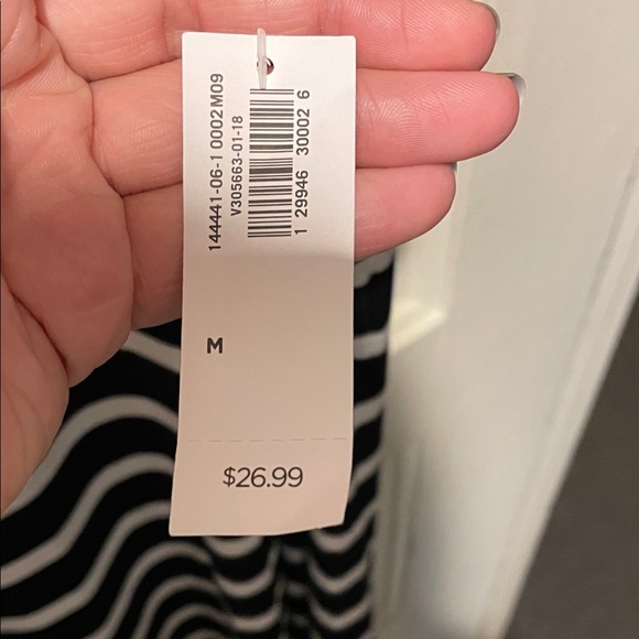 Old Navy Black and White Striped Maxi Dress - Picture 3 of 5